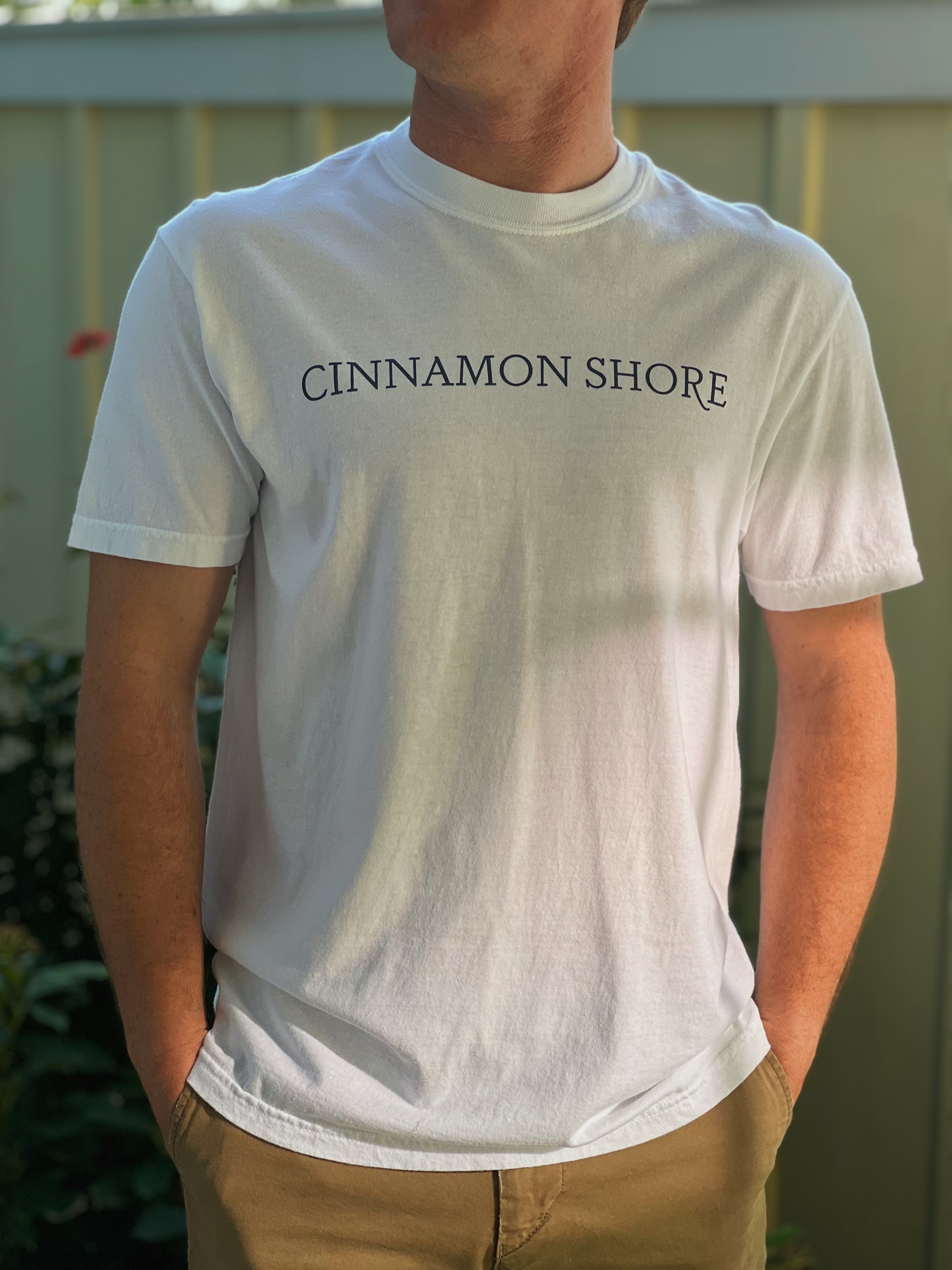 【オフホワイト（15）】OLD BEACH RELAXED SS TEE Coastal Vibes Tee